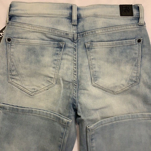 DKNY Light Blue Jeans NWT 👖 💙 - Picture 3 of 7